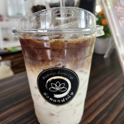 ลาเต้เย็น