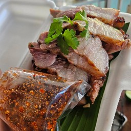 หมูย่าง+น้ำจิ้มแจ่ว