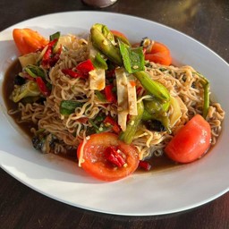 ตำมาม่า