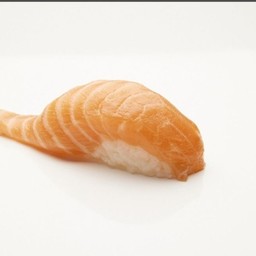 แซลมอนสด