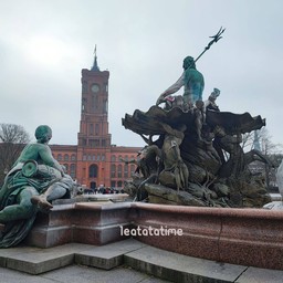 Fonte De Neptuno (neptunbrunnen)