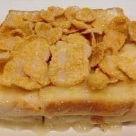 ขนมปังปิ้ง คอนเฟลก 1 แผ่น