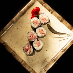 เน็งงิโทโร่มากิ