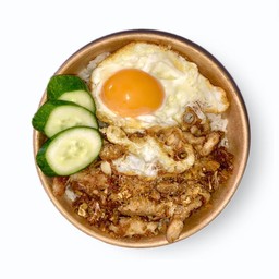 ข้าวราดผัดกระเทียม(เลือกเนื้อสัตว์ได้)