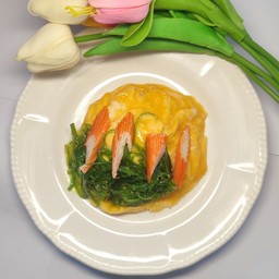 ไข่ข้นปูอัดยำสาหร่ายญี่ปุ่น