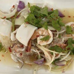 ยำวุ้นเส้นทะเล