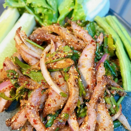 น้ำตกคอหมูย่าง