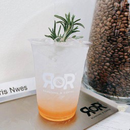 พีชโซดา