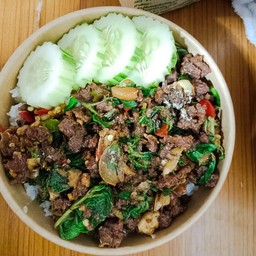 กะเพราเนื้อ