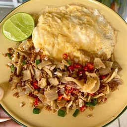 กากหมูคั่วพริกเกลือไข่ข้น