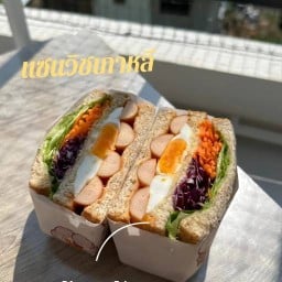 ผลไม้นมสด แซนวิชเกาหลี อุบลราชธานี