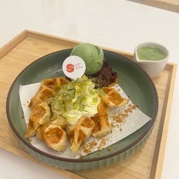 MATCHA CROFFLE