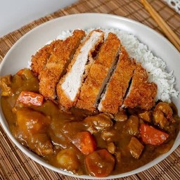 ข้าวแกงกะหรี่+ไก่ทอดทงคัตสึ