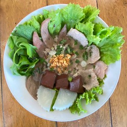 ต้มเลือดหมู