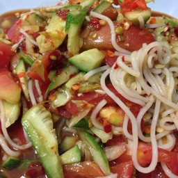 ตำซั่วแตง