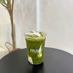 มัทฉะน้ำมะพร้าว