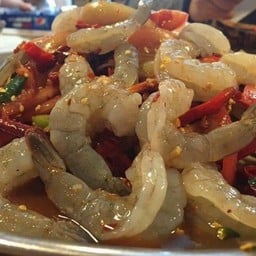 ตำกุ้งดองน้ำปลากวน