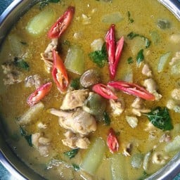 ข้าวยำบูดูปลาทอด(ฮาลาลปัตตานี)