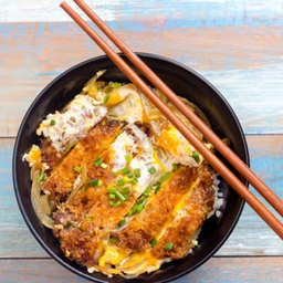 ข้้าวหน้าหมูทงคัตสึด้ง