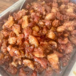 ข้าวแกงโหงวฮก ฟรีไข่ดาว