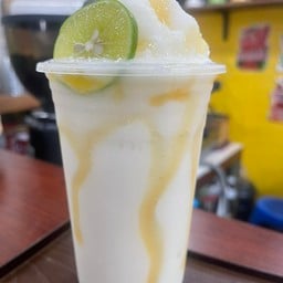 มะนาวโยเกริตย์นํ้าผึ้งปั่น