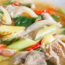 ต้มยำหมูสด