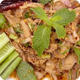 น้ำตกคอหมู