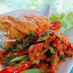 หมูผัดพริกแกงราดข้าว