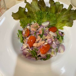 ยำทูน่า