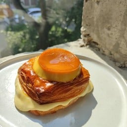 Caramel Custard Croissant