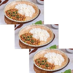 กะเพราหมูสับ 3 กล่อง