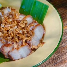 สามชั้นทอดกระเทียม 🧄