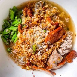 ก๋วยตงก๋วยเตี๋ยว สูตรต้มยำสุโขทัย