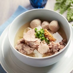 [ร้านก๋วยเตี๋ยวต้มยำสันโค้ง] ก๋วยเตี๋ยวน้ำใสหมู