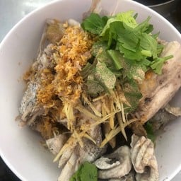 ข้าวต้มหัวปลา