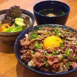 ข้าวผัดซอสญี่ปุ่น (ข้าว-หน้า-)