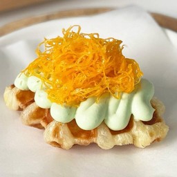 ครอฟเฟิล วิปครีม+ฝอยทอง (ขนาด 50 g.) ตัวใหญ่