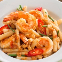 ไหลบัวผัดน้ำมันหอยใส่กุ้ง