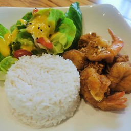 ข้าวหอมมะลิ+กุ้งทอดกระเทียมพริกไทย