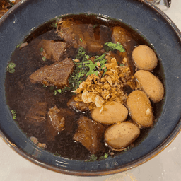 เกาเหลาลูกชิ้นเนื้อตุ๋น