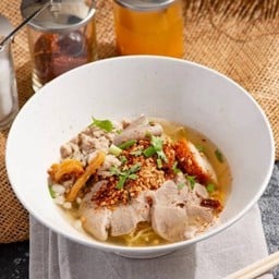 ก๋วยเตี๋ยวหมูต้มยำ