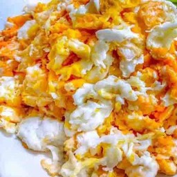 ข้าวราด ไข่คั่วน้ำปลา