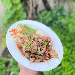 น้ำตกหมู