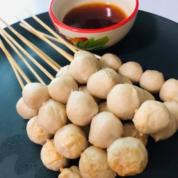 ลูกชิ้นทิพย์ ปิ้งย่าง 10ไม้ พร้อมทาน
