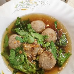 เกาเหลาลูกชิ้น