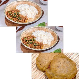 กะเพราหมูสับ 2 กล่อง (แถมฟรี หมูยอ 2 ชิ้น)