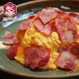 ข้าวไข่ข้นเบคอน