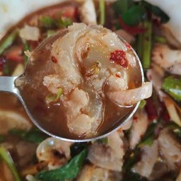 ต้มแซ่บช่อมาลี (ตีนวัว)