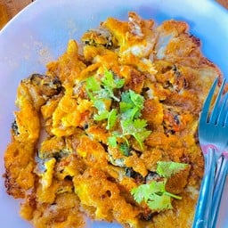 ผัดไท-หอยทอดล้านทอง