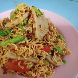 ตำมาม่าดิบ